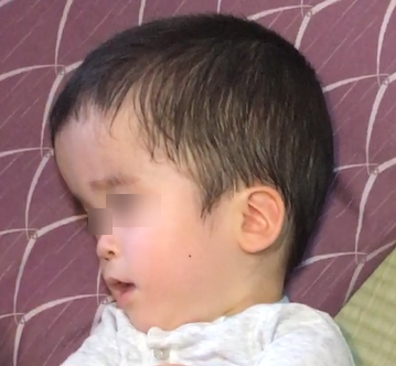 頭　大きい　赤ちゃん